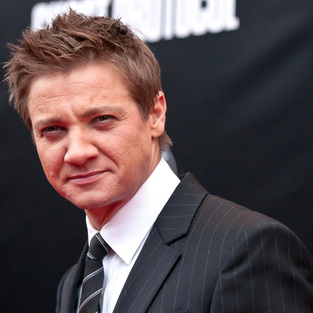 Jeremy Renner Premiere Picture