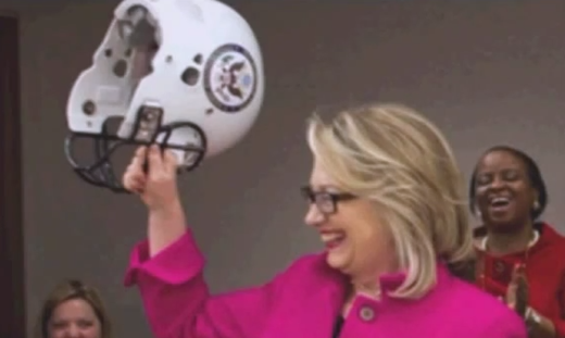 Hillary Clinton, Helmet