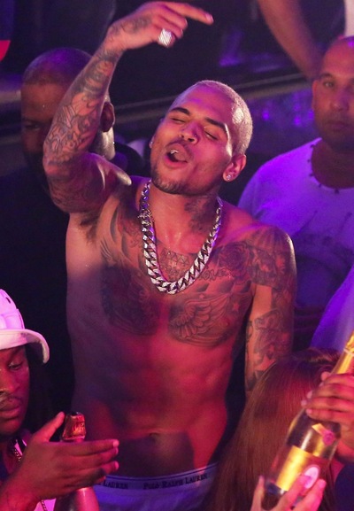 Chris-brown-shirtless-photo