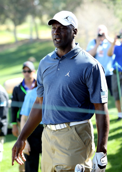 Michael Jordan Golfing