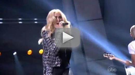 No Doubt - Looking Hot (American Music Awards 2012)